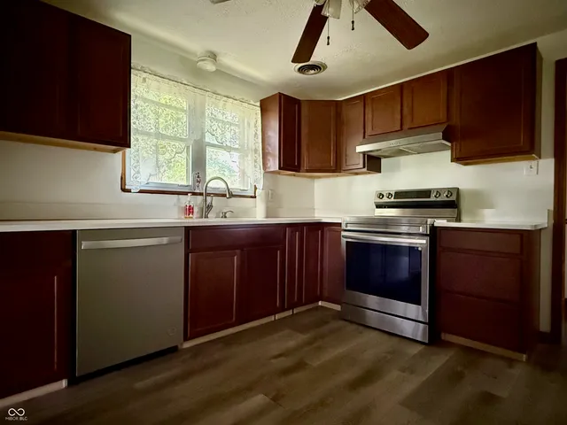 $225,000 | 3425 Campbell Street, Plainfield, IN 46168