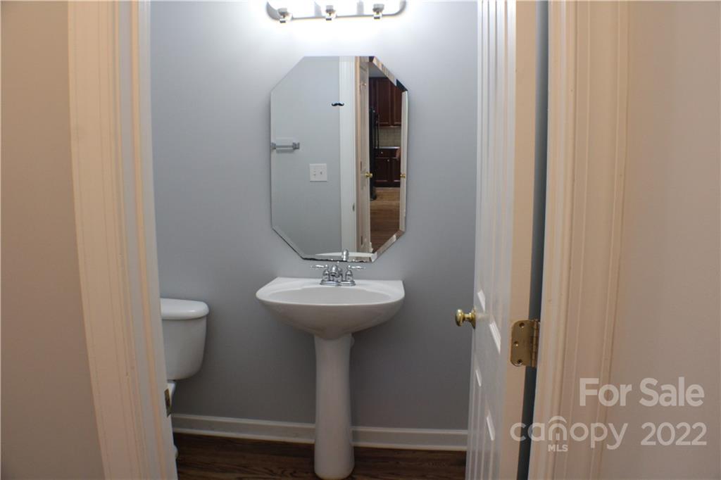 1510 Copperplate Road Charlotte, NC 28262 - Photo 19 of 48 Gallery Image 19