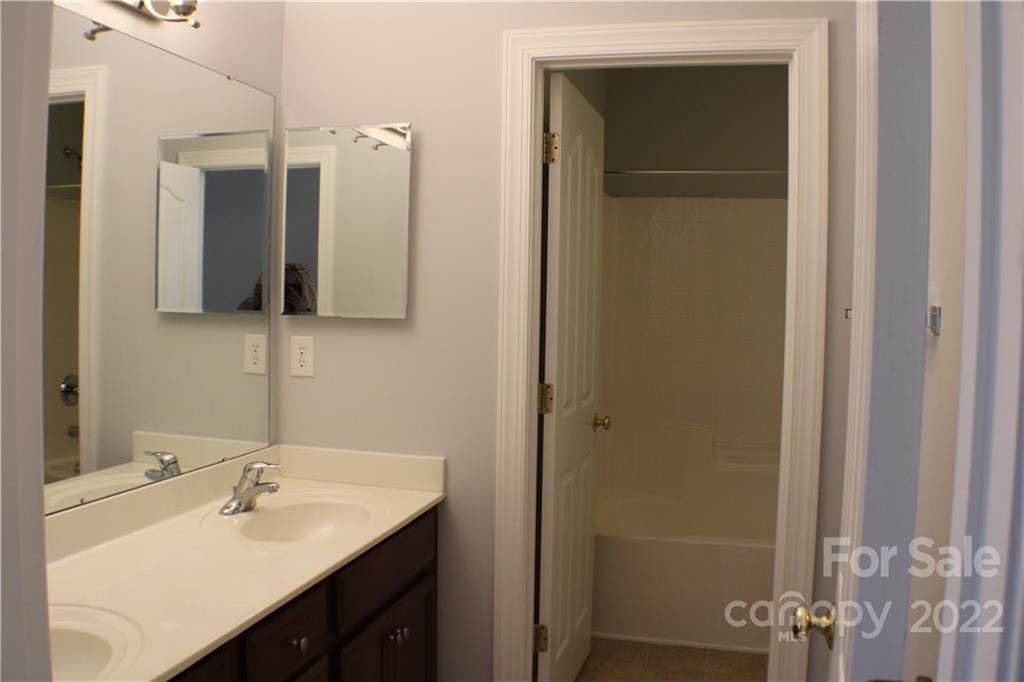1510 Copperplate Road Charlotte, NC 28262 - Photo 32 of 48 Gallery Image 32