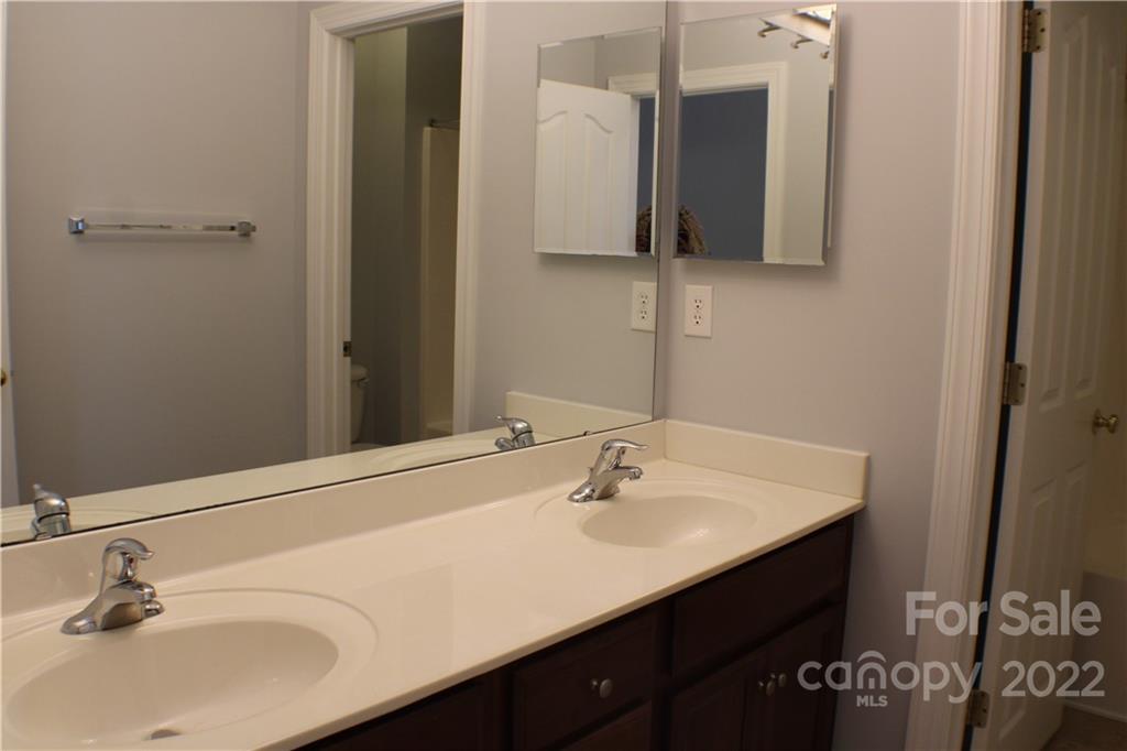 1510 Copperplate Road Charlotte, NC 28262 - Photo 33 of 48 Gallery Image 33