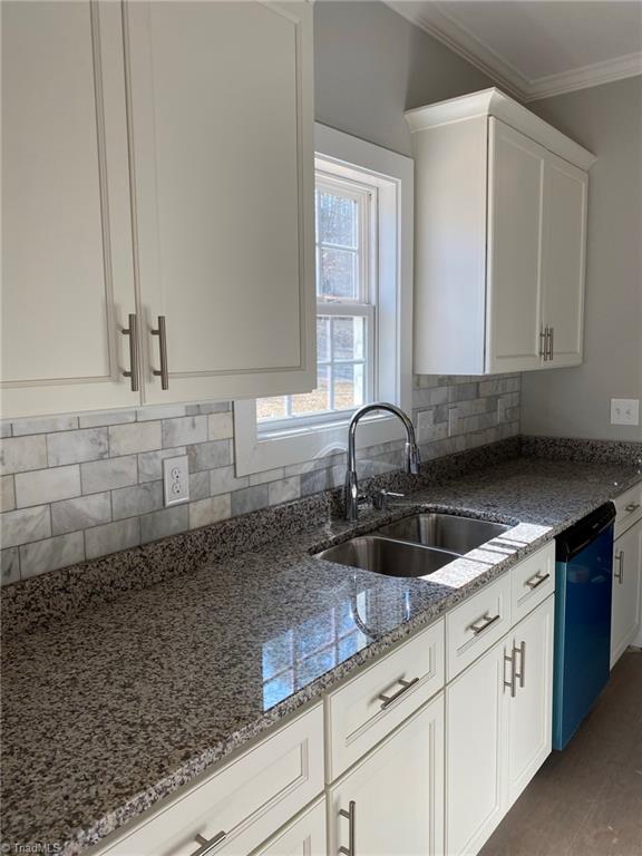 22 Rocky Ridge Point Greensboro, NC 27405 - Photo 8 of 21 Gallery Image 8