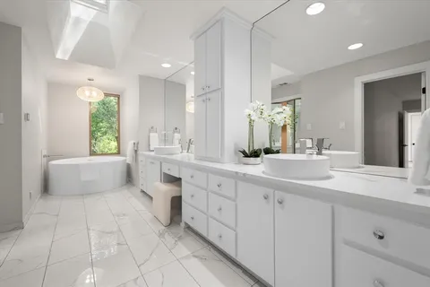 $1,250,000 | 3509 Bellaire Park Court, Fort Worth, TX 76109