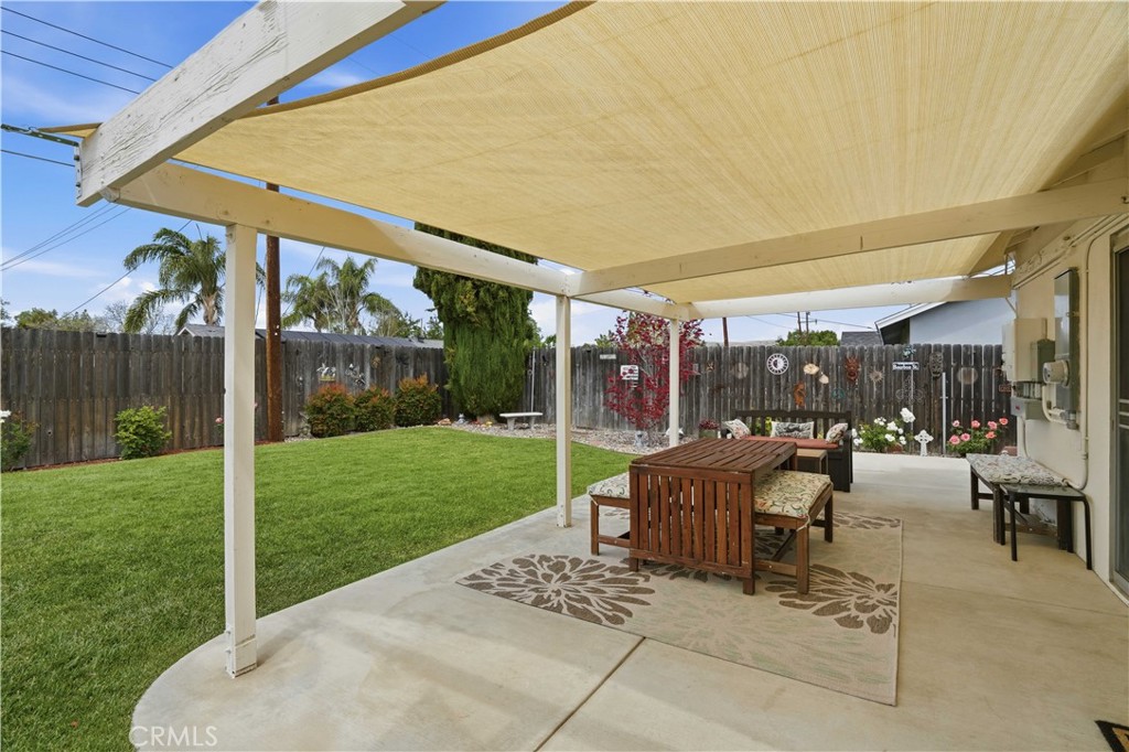 1385 Currant Avenue Simi Valley, CA 93065 - Photo 21 of 26