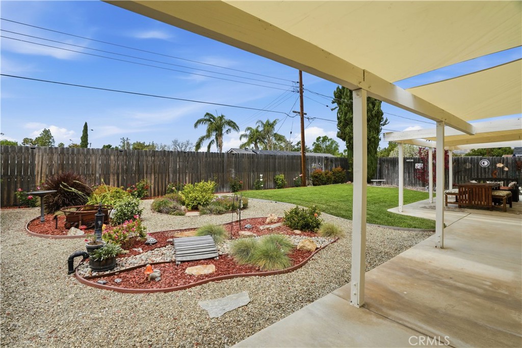 1385 Currant Avenue Simi Valley, CA 93065 - Photo 25 of 26