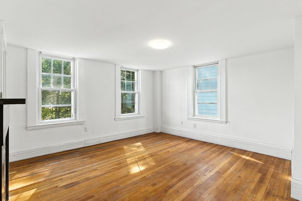 17 Suffolk Street Chelsea, MA 02150 - Photo 13 of 41 Gallery Image 13