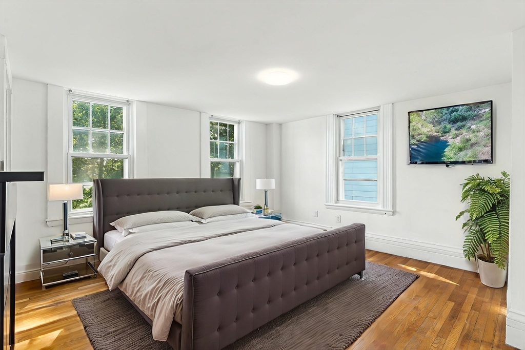 17 Suffolk Street Chelsea, MA 02150 - Photo 14 of 41 Gallery Image 14