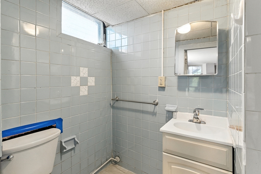 17 Suffolk Street Chelsea, MA 02150 - Photo 17 of 41 Gallery Image 17
