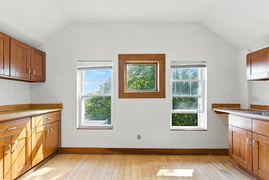 17 Suffolk Street Chelsea, MA 02150 - Photo 22 of 41 Gallery Image 22