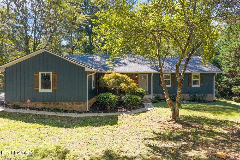 02-126 Clifton Cir -36