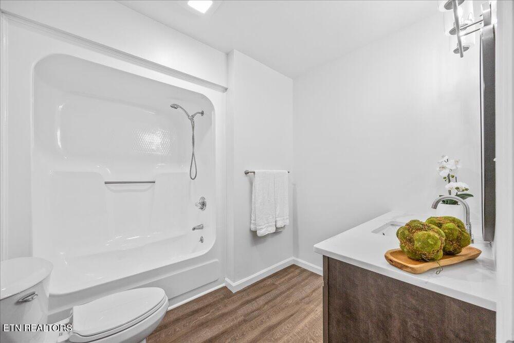 126 Clifton Circle Oak Ridge, TN 37830 - Photo 26 of 35 24-126 Clifton Cir -17