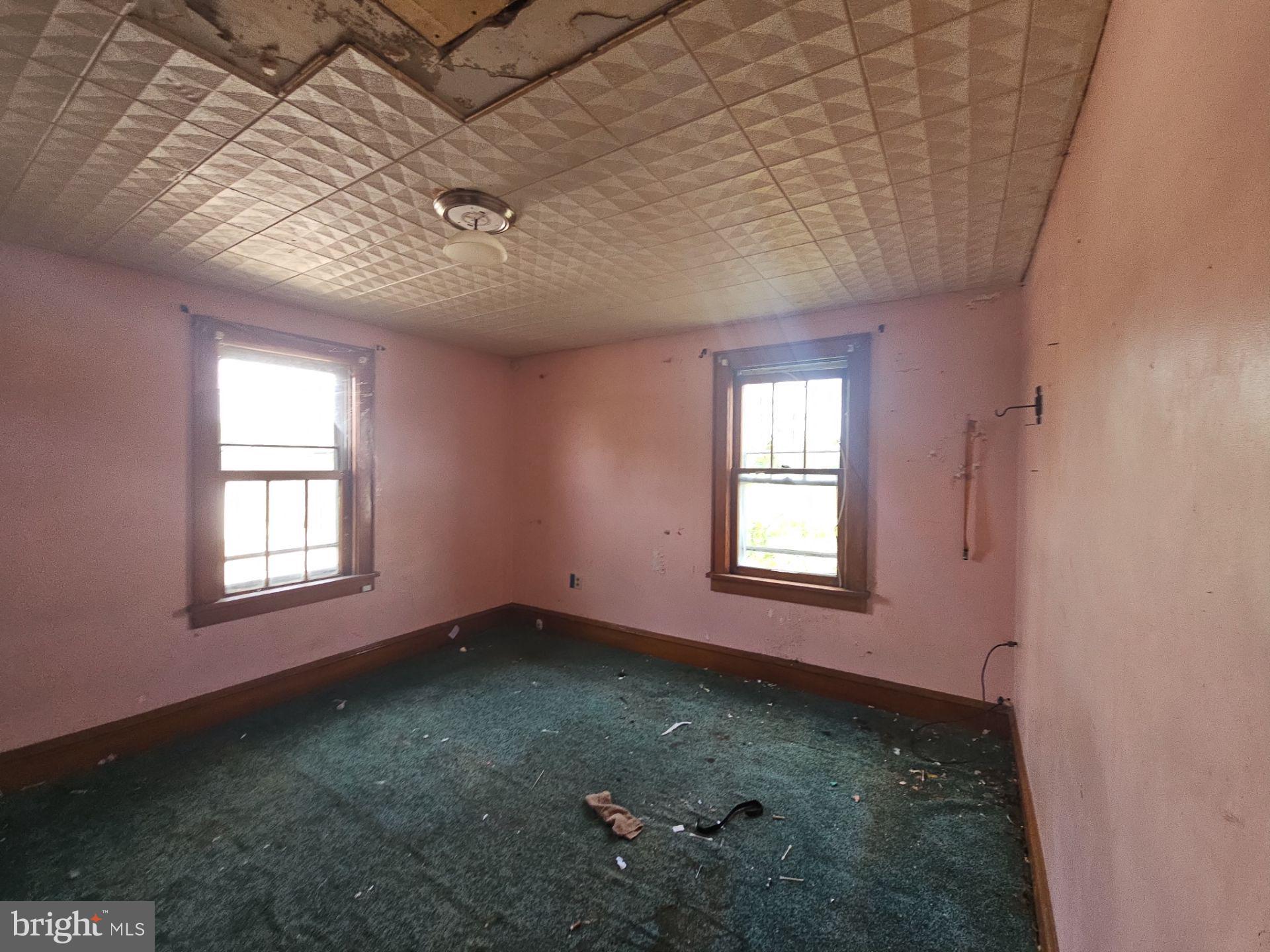 99 North Virginia Avenue Carneys Point, NJ 08069 - Photo 14 of 19 a view of a livingroom with a window