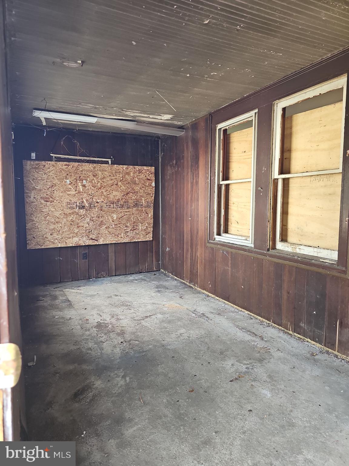 99 North Virginia Avenue Carneys Point, NJ 08069 - Photo 4 of 19 a view of an empty room with a window