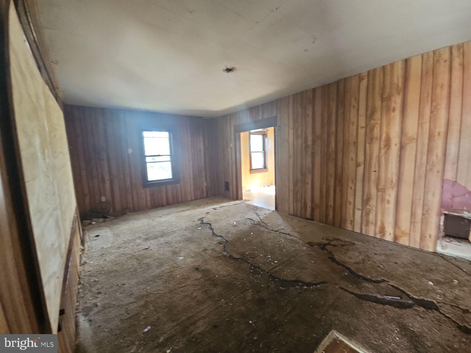 99 North Virginia Avenue Carneys Point, NJ 08069 - Photo 6 of 19 a view of entryway with window