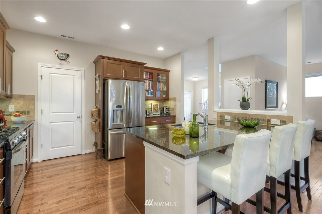 3810 176th Place Southeast Bothell, WA 98012 - Photo 12 of 25 Gallery Image 12