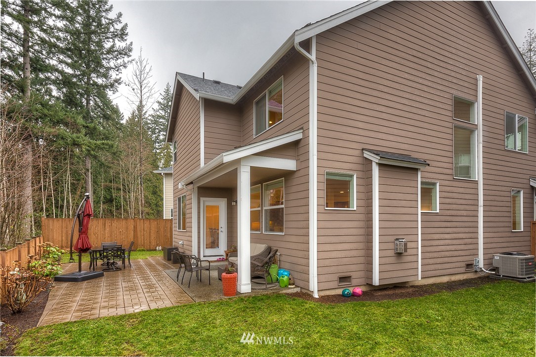 3810 176th Place Southeast Bothell, WA 98012 - Photo 3 of 25 Gallery Image 3