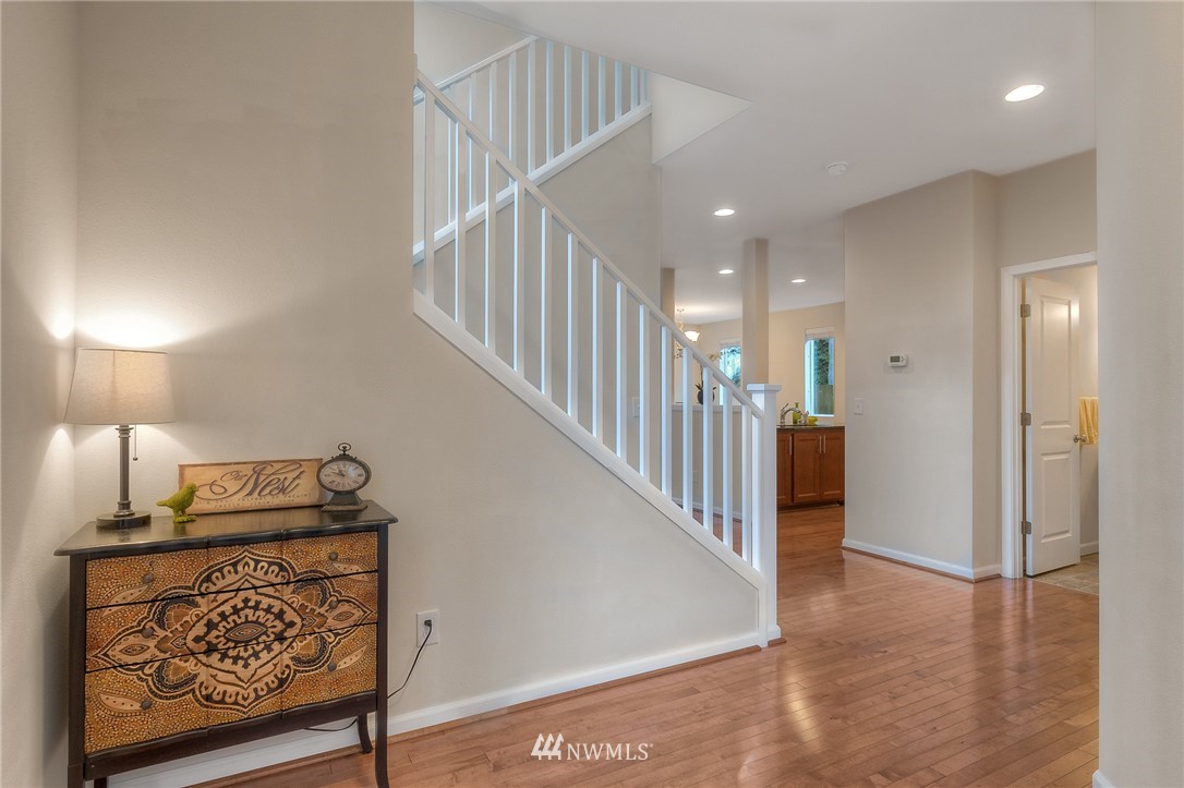 3810 176th Place Southeast Bothell, WA 98012 - Photo 7 of 25 Gallery Image 7