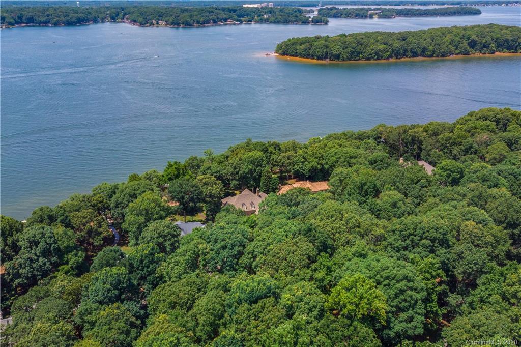 16133 North Point Road Huntersville, NC 28078 - Photo 38 of 42 an aerial view of a house with a yard and outdoor seating