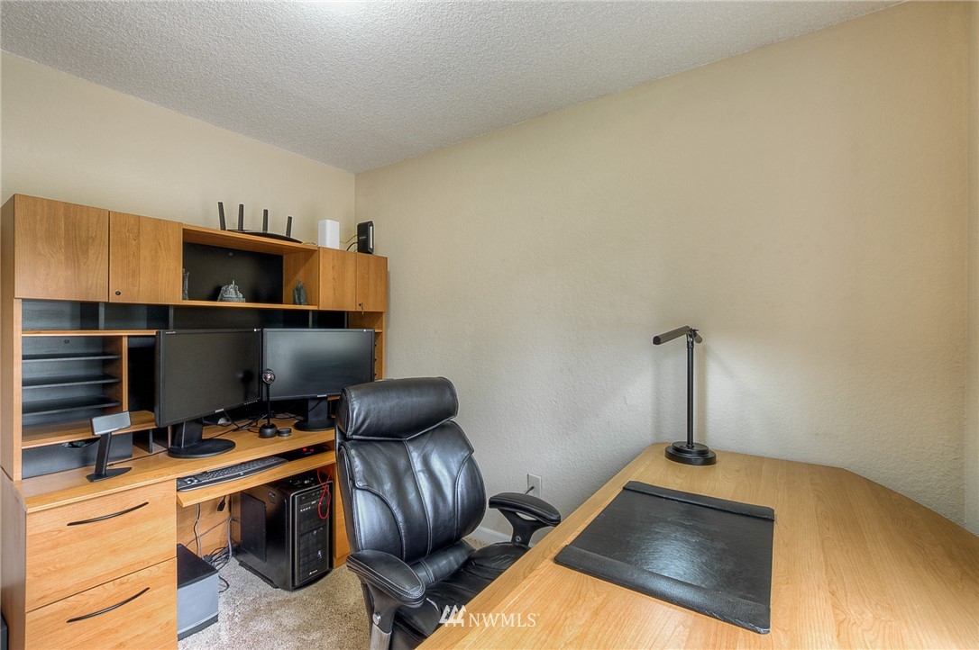 2111 Wells Court South Renton, WA 98055 - Photo 17 of 25