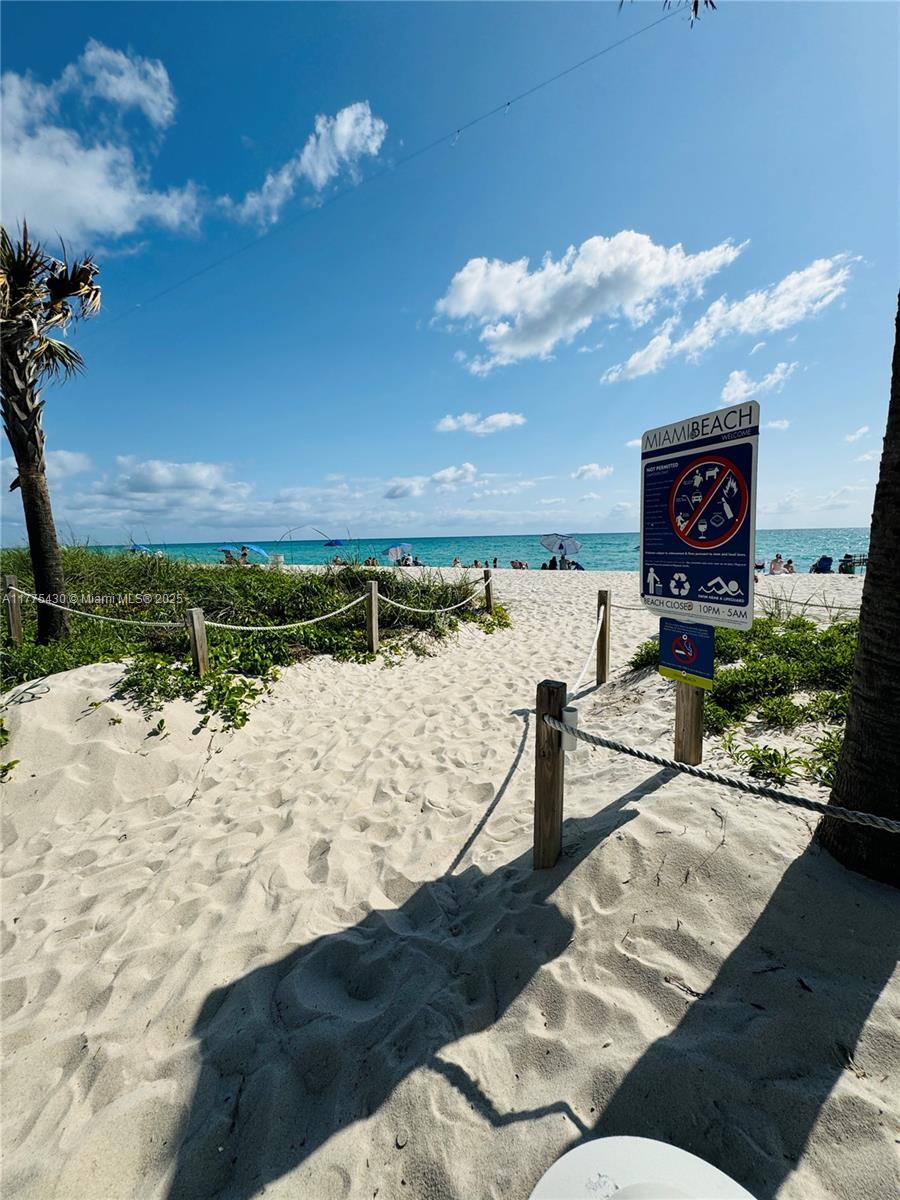 5445 Collins Avenue, Unit 1520 Miami Beach, FL 33140 - Photo 33 of 34