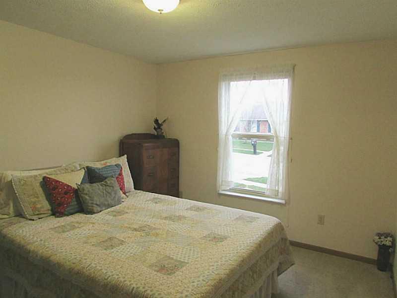 3952 Harris Lane Springfield, OH 45503 - Photo 10 of 25 Gallery Image 10