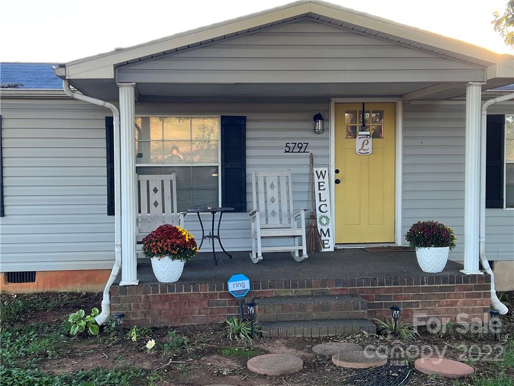 5797 Barrier Store Road Mount Pleasant, NC 28124 - Photo 2 of 14 Gallery Image 2