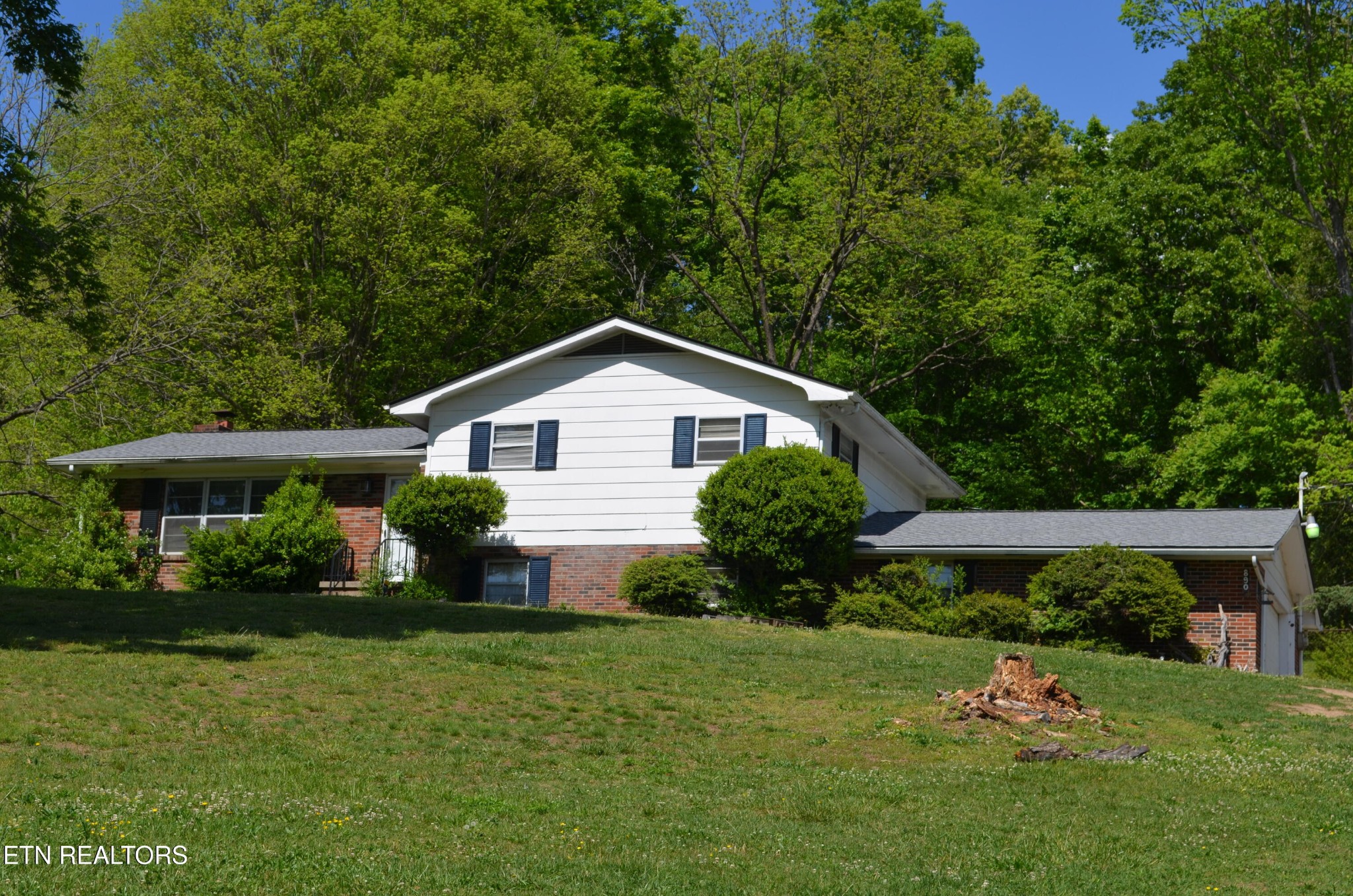 8909 West Emory Road Knoxville, TN 37931 - Photo 1 of 54 Gallery Image 1