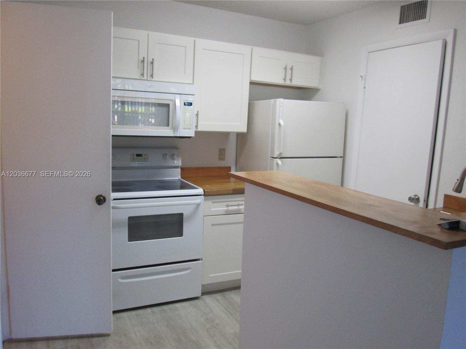 4361 West McNab Road, Unit 13 Pompano Beach, FL 33069 - Photo 4 of 15
