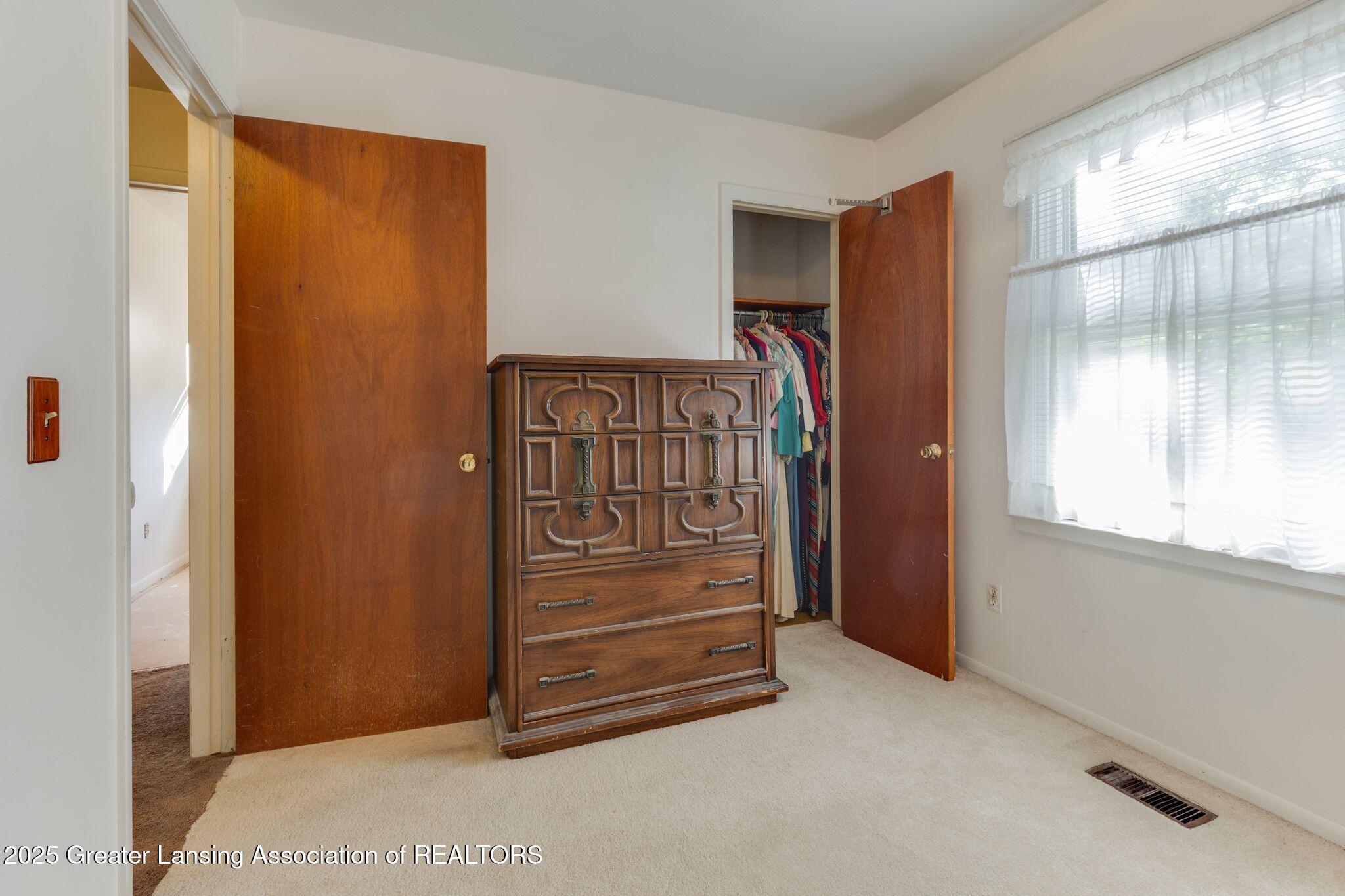 6955 Richard Road Lansing, MI 48911 - Photo 21 of 40 98rcB8ew