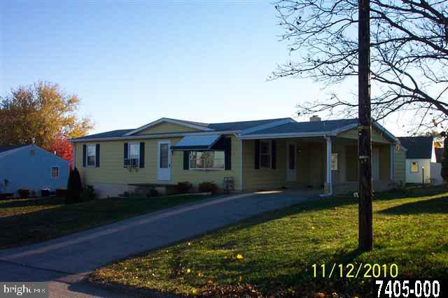 43 3rd Street Windsor, PA 17366 - Photo 1 of 9