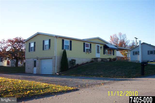 43 3rd Street Windsor, PA 17366 - Photo 9 of 9