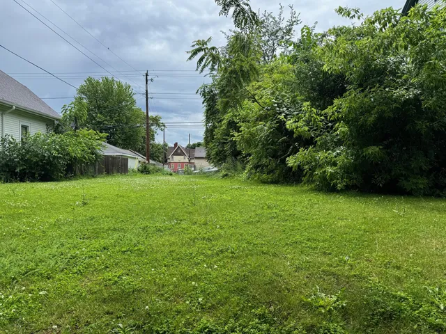 $14,700 | 3319 West Clybourn Street, Milwaukee, WI 53208