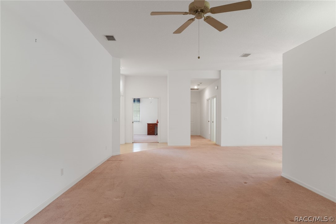 94 Byrsonima Loop Homosassa, FL 34446 - Photo 8 of 63 Gallery Image 8