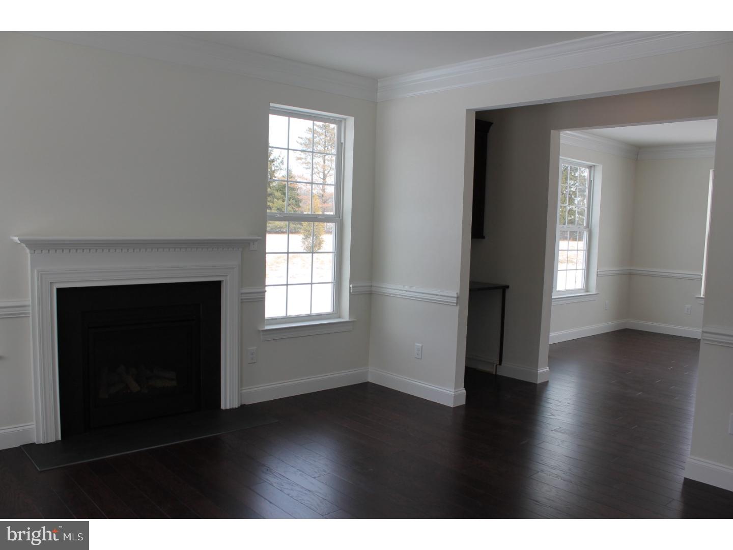 2210 Weber Road Lansdale, PA 19446 - Photo 4 of 14 Gallery Image 4