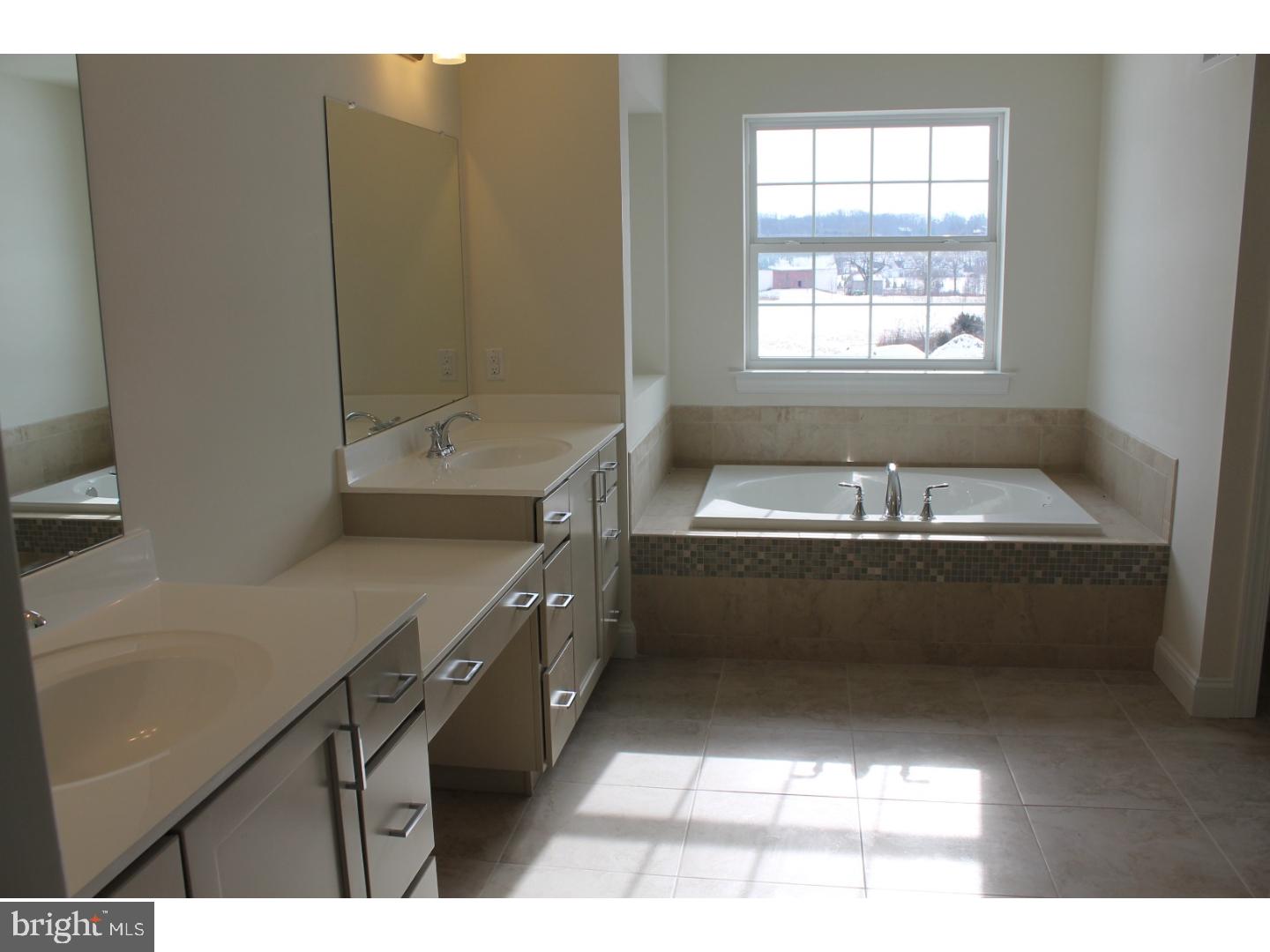 2210 Weber Road Lansdale, PA 19446 - Photo 10 of 14 Gallery Image 10