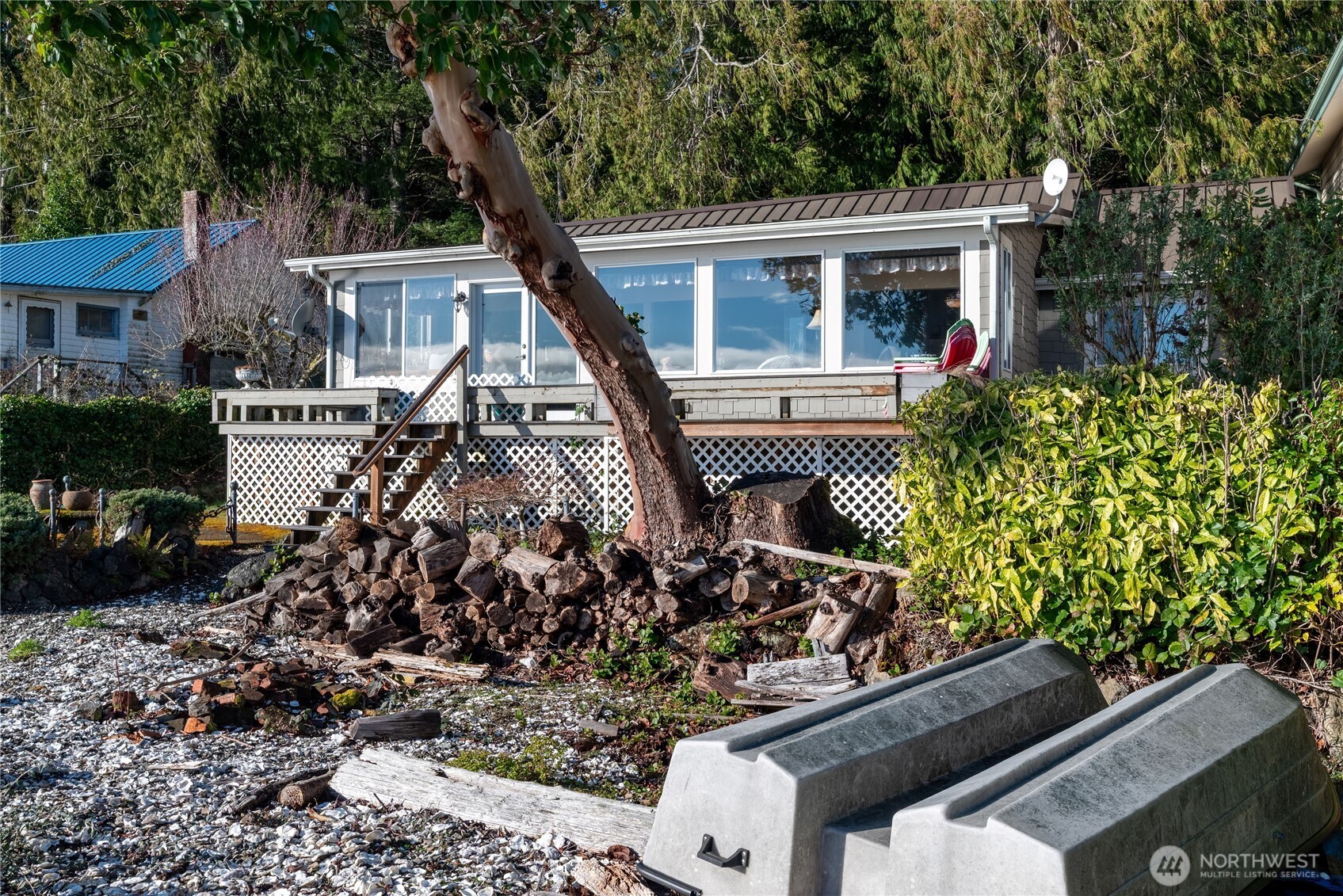 791 Seal Rock Road Brinnon, WA 98320 - Photo 23 of 32