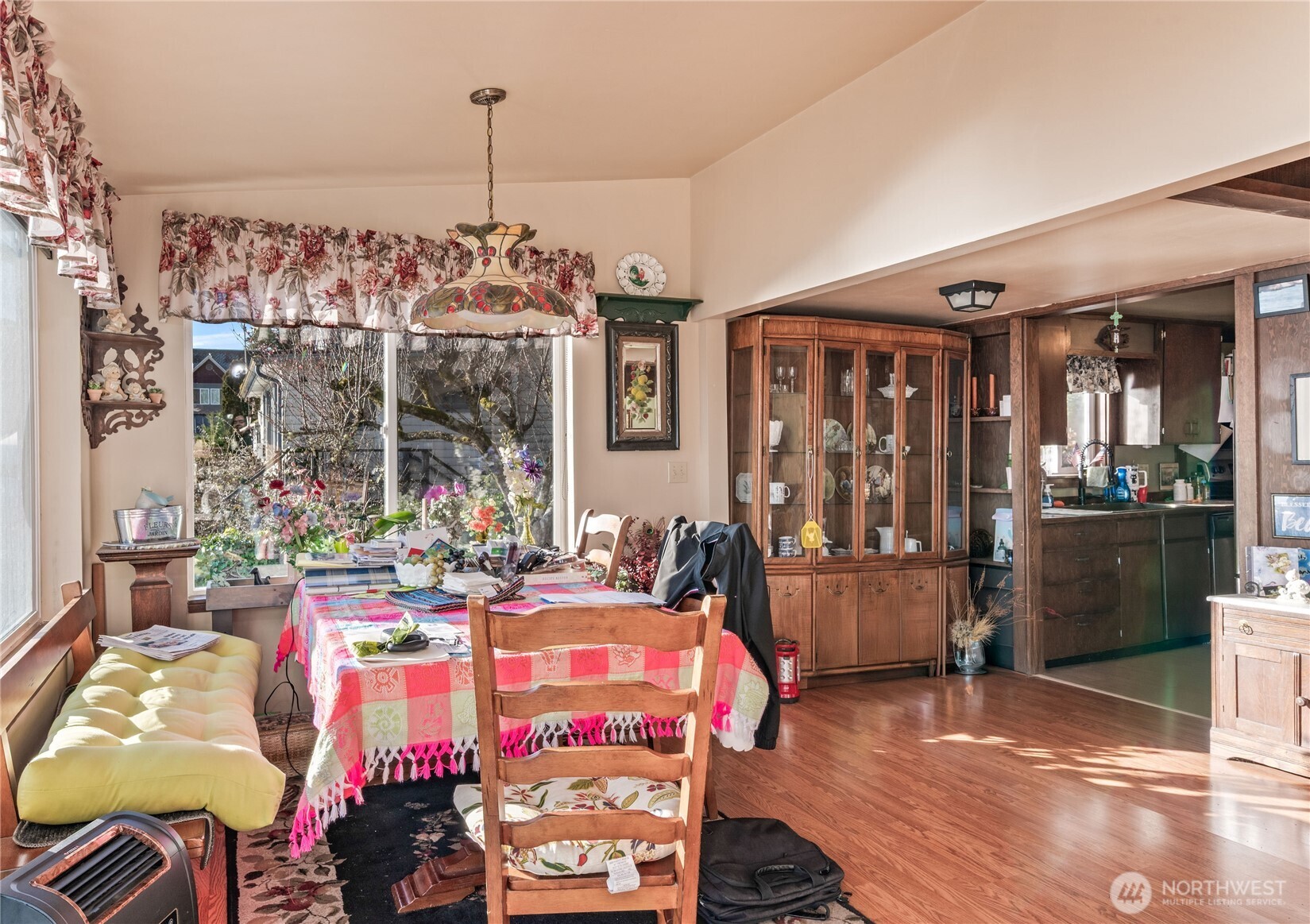 791 Seal Rock Road Brinnon, WA 98320 - Photo 9 of 32