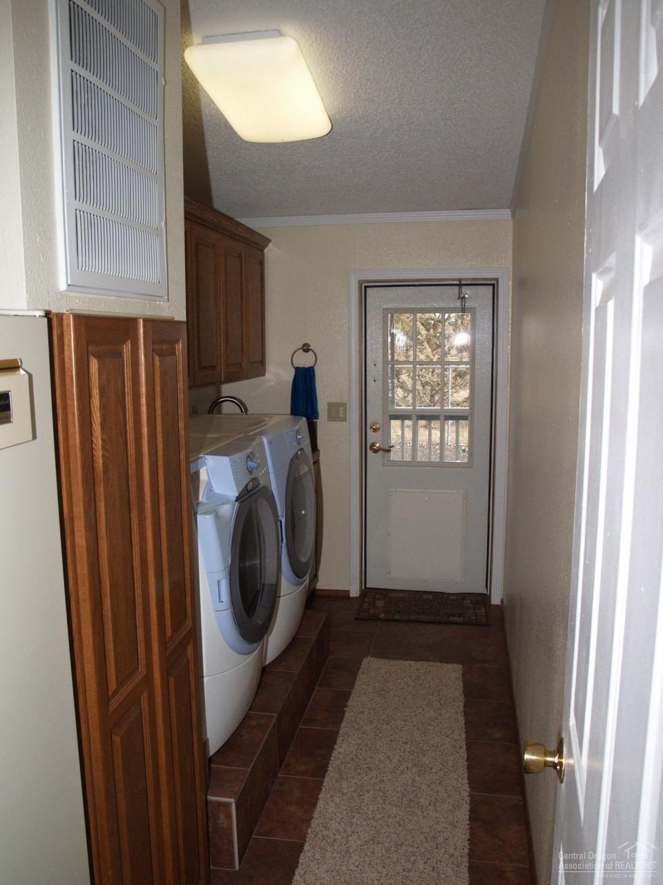 7162 Southwest Shad Road Terrebonne, OR 97760 - Photo 17 of 24 Utility with included front loaders and