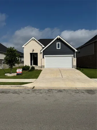 $299,000 | 140 Grey Slate Avenue, Marble Falls, TX 78654