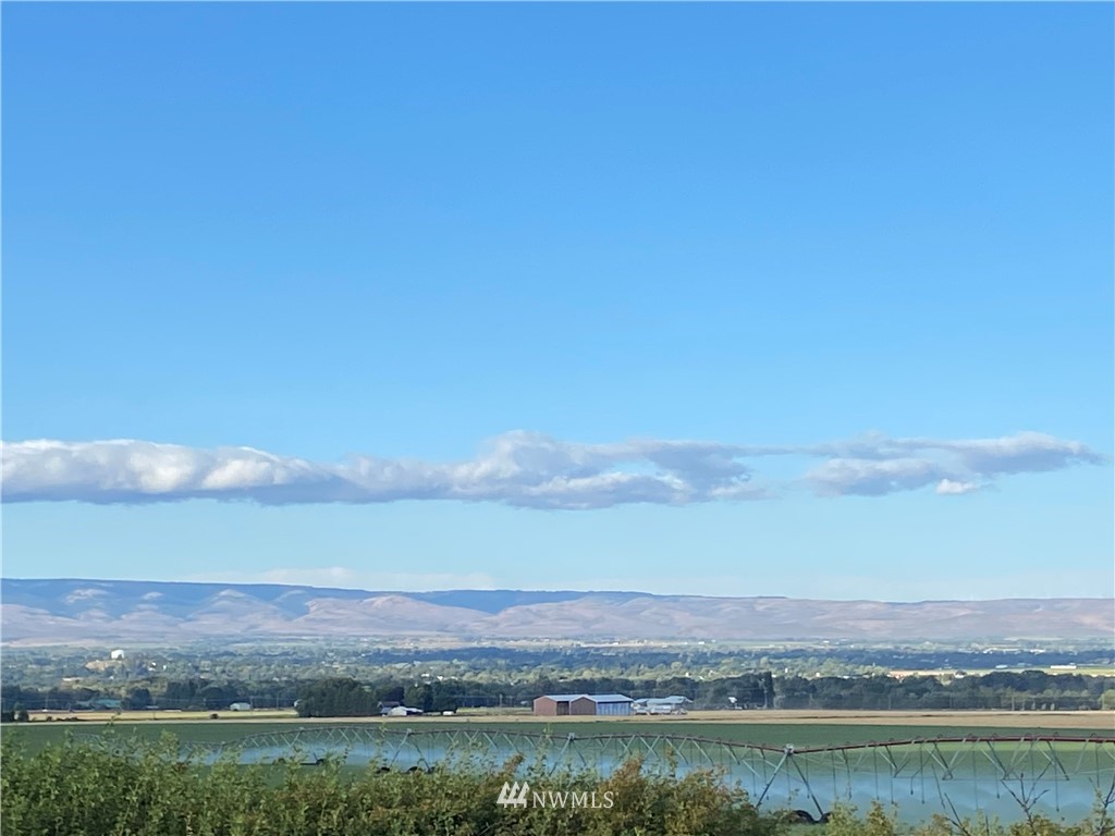 911 Mellergaard Road Ellensburg, WA 98926 - Photo 7 of 28 Gallery Image 7