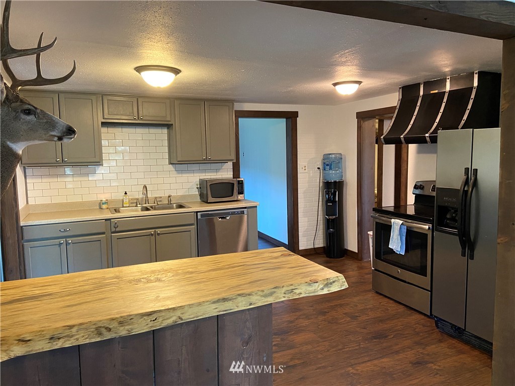 911 Mellergaard Road Ellensburg, WA 98926 - Photo 9 of 28 Gallery Image 9