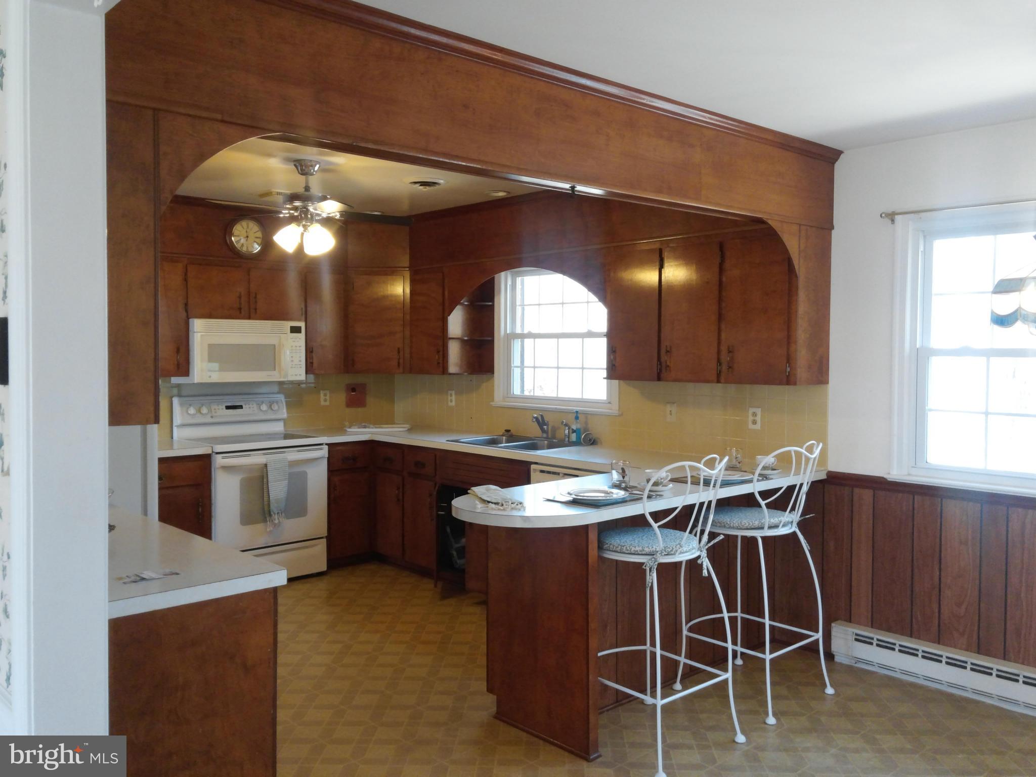 13070 Marsh Road Bealeton, VA 22712 - Photo 10 of 20 Kitchen