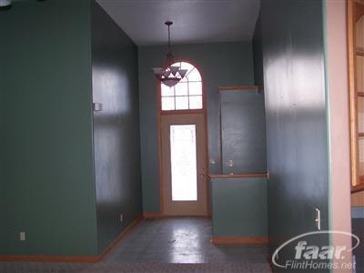 3311 North Henderson Road Davison, MI 48423 - Photo 18 of 24 20181290-17.JPG