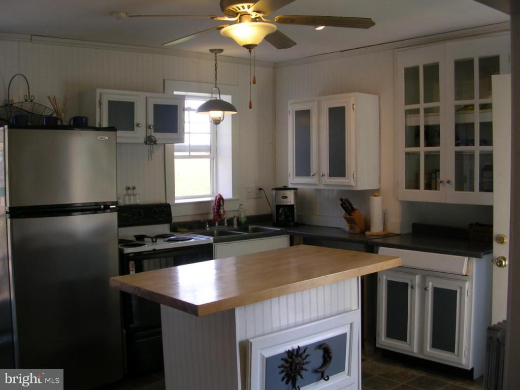 2025 Baker Road Manheim, PA 17545 - Photo 2 of 11