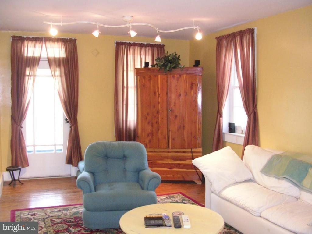 2025 Baker Road Manheim, PA 17545 - Photo 6 of 11