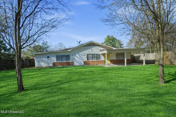 $259,000 | 1620 Orchard Drive, Columbia, MS 39429