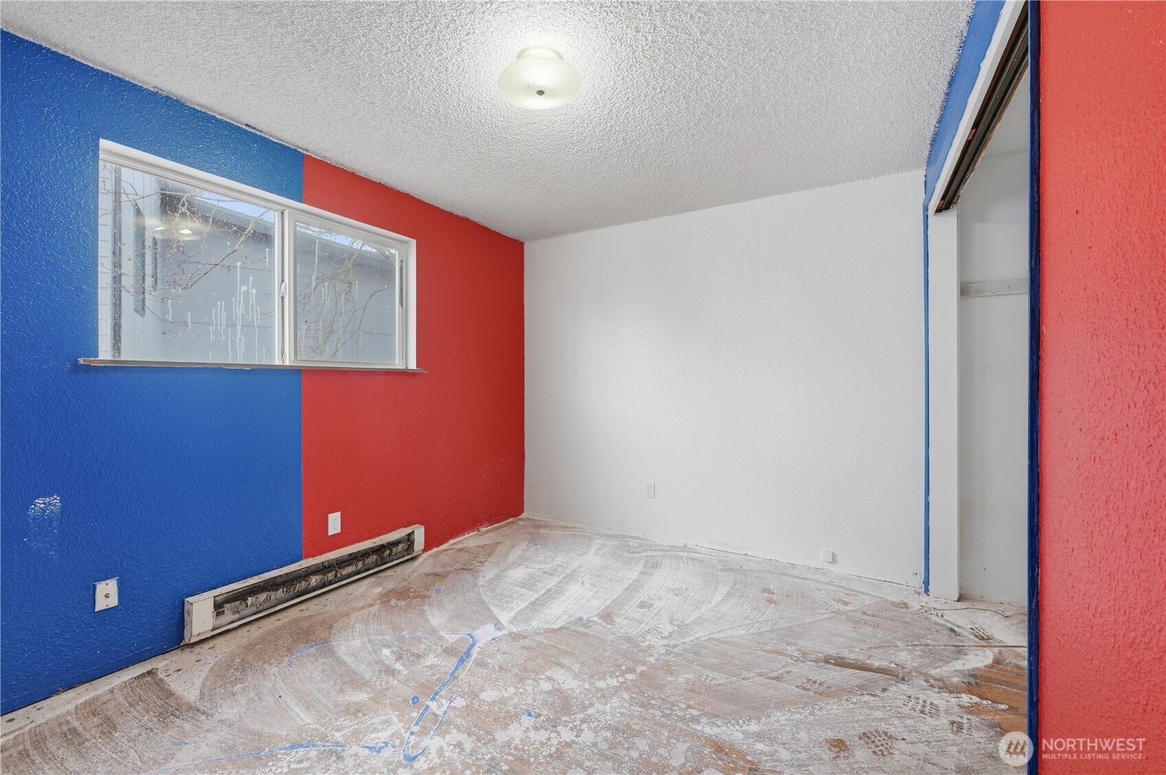 11630 Center Road Everett, WA 98204 - Photo 9 of 17
