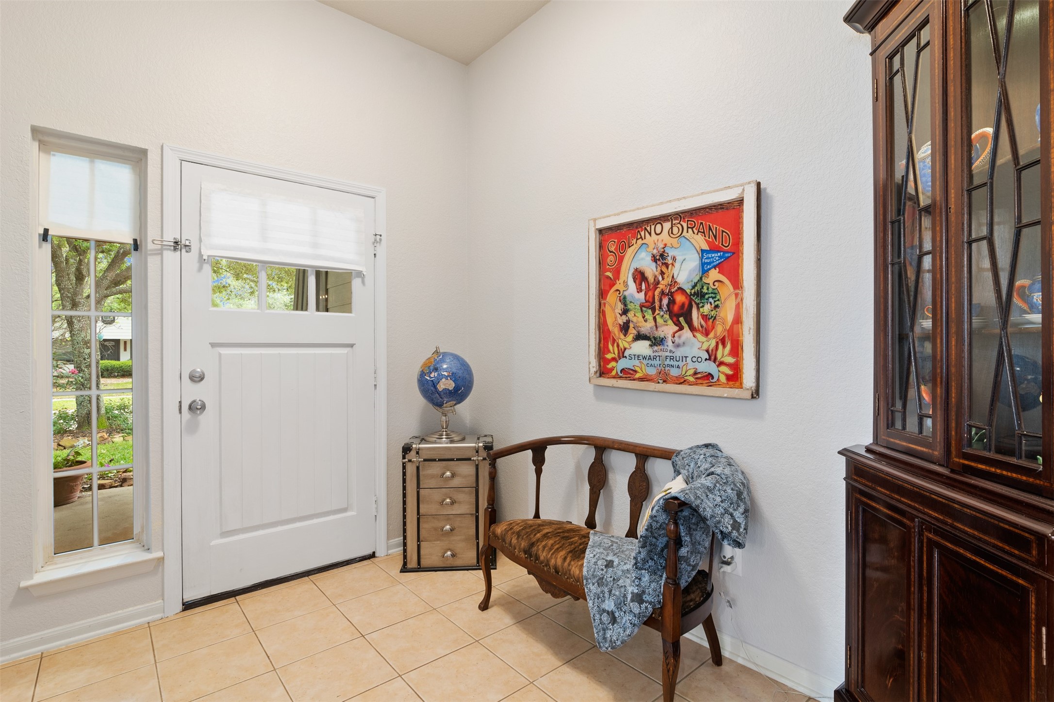19306 Young Oak Street Spring, TX 77379 - Photo 3 of 28 View of spacious front entry with tile floors.