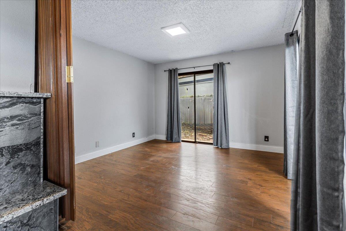 166 Kern Street, Unit 19 Salinas, CA 93905 - Photo 15 of 31