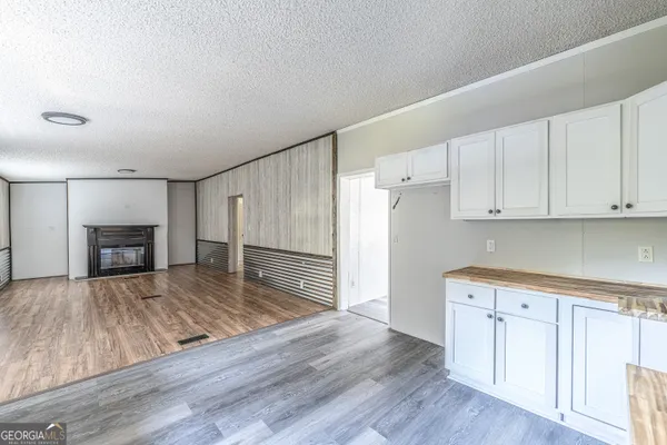 $329,900 | 71 Kirk Road Northwest, White, GA 30184