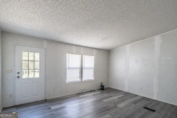 $329,900 | 71 Kirk Road Northwest, White, GA 30184